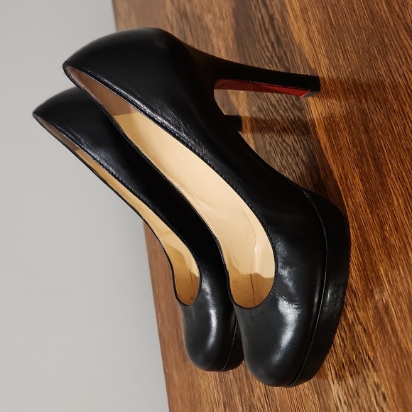 Christian Louboutin Black Leather Heels – Iconic Red Sole, Size 37/7 - Picture 2 of 7